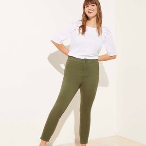 NWT Loft Plus Size High Waist Skinny Sateen Pants